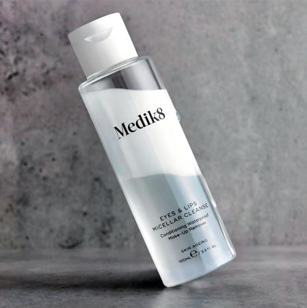 Міцелярний засіб для видалення водостійкого макіяжу Medik8 Eyes & Lips Micellar Cleanse