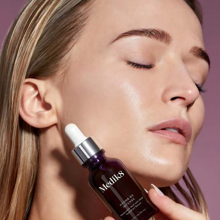 Лімітований набір для зміцнення шкіри Medik8 Firm Favourites Kit