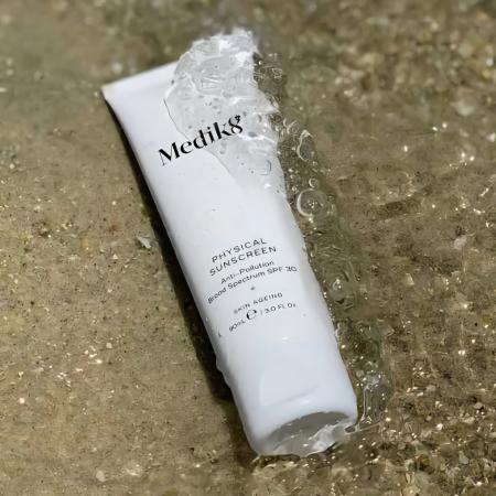 Сонцезахисний крем на фізичних фільтрах Medik8 Physical Sunscreen SPF 50