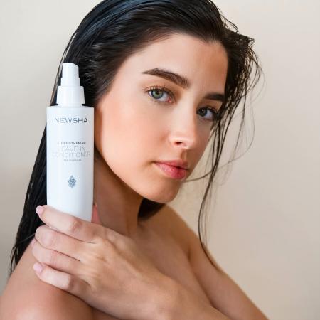 Кондиціонер зміцнюючий незмивний Newsha Strengthening Leave-In Conditioner
