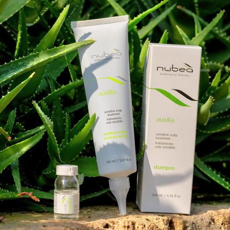 Шампунь для чувствительной кожи головы Nubea Auxilia Sensitive Scalp Shampoo