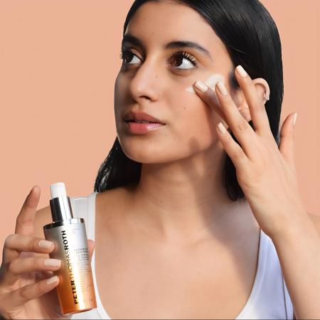 Антиоксидантна сироватка для обличчя з вітаміном С Peter Thomas Roth Potent C Power Serum