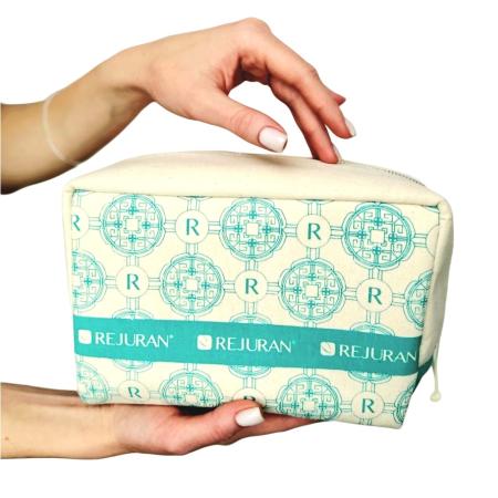 Подарочный набор по уходу за лицом в дизайнерской косметичке Rejuran Face Care Gift Set
