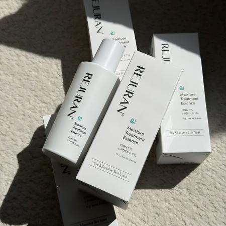 Зволожувальна есенція для обличчя Rejuran Moisture Treatment Essence