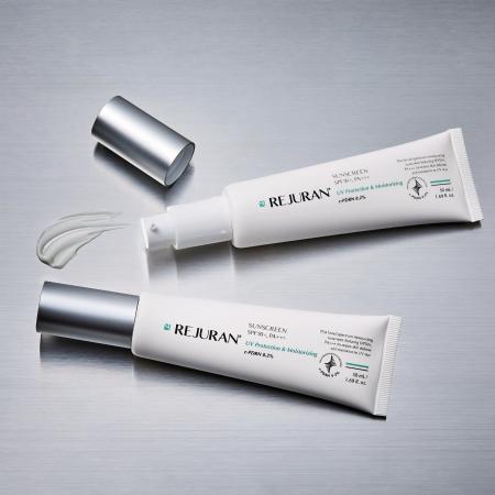 Солнцезащитный крем Rejuran Sunscreen SPF 50+/PA+++