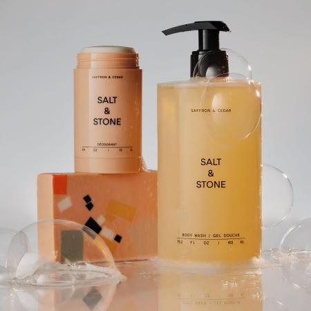 Зволожувальний лосьйон для тіла з ароматом шафрану та кедру Salt&Stone Body Lotion Saffron & Cedar