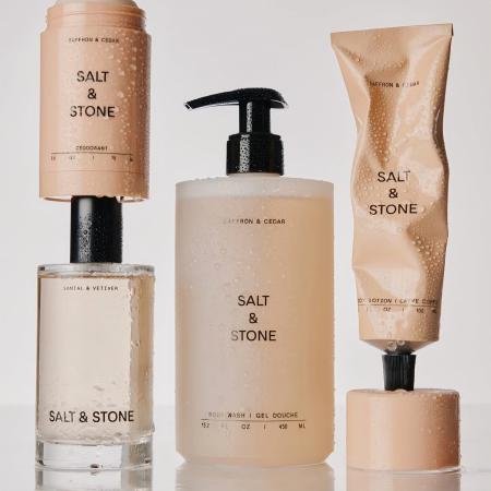 Зволожувальний лосьйон для тіла з ароматом шафрану та кедру Salt&Stone Body Lotion Saffron & Cedar