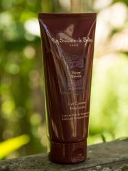 Молочко для тела с ароматом лотоса и франжипани LA SULTANE DE SABA Body Lotion Lotus and Frangipani Flowers